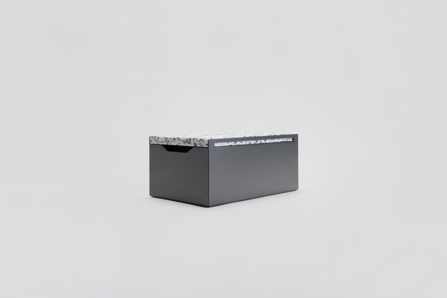 BREAD BOX