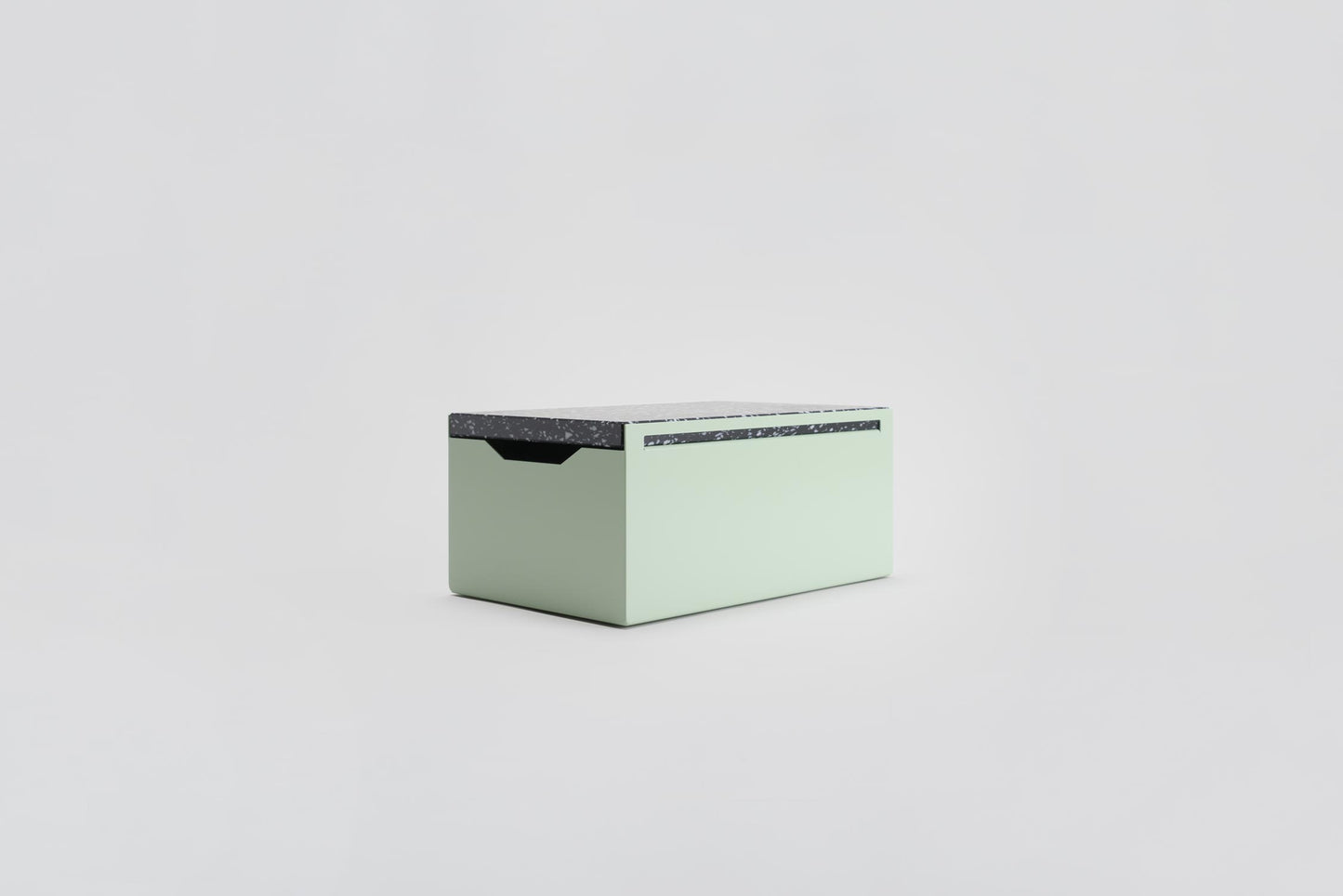 BREAD BOX